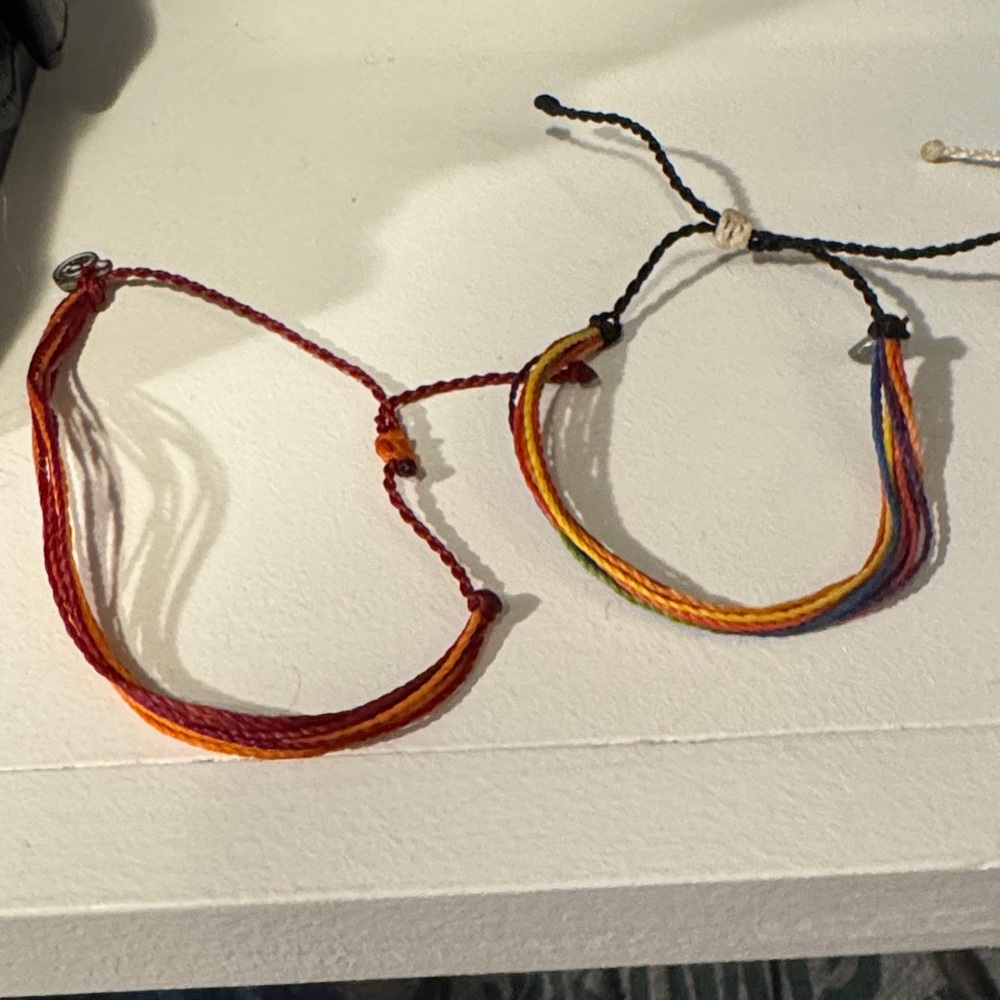 Pura Vida Bracelets x 5